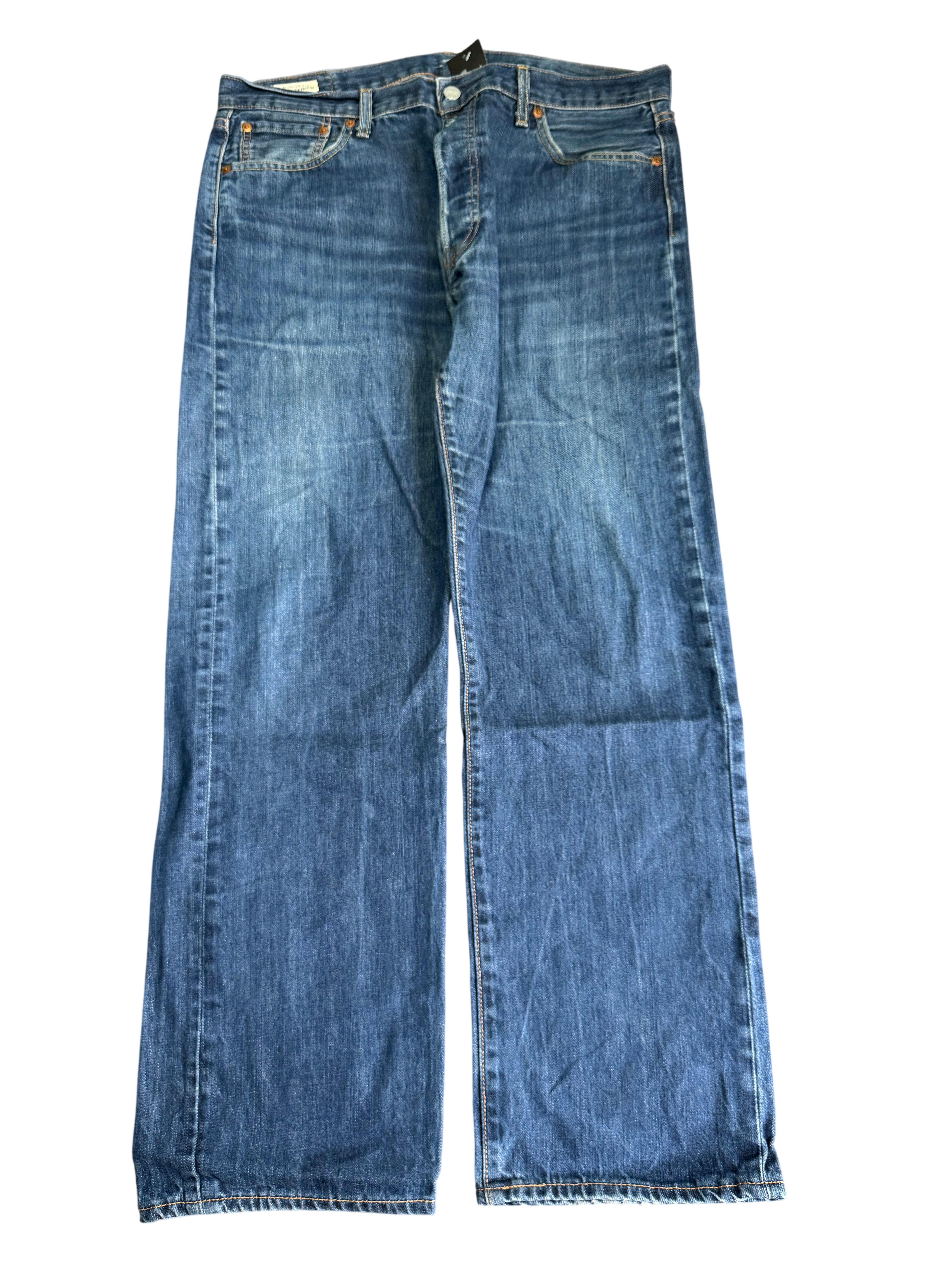 LEVI'S JEANS (39)