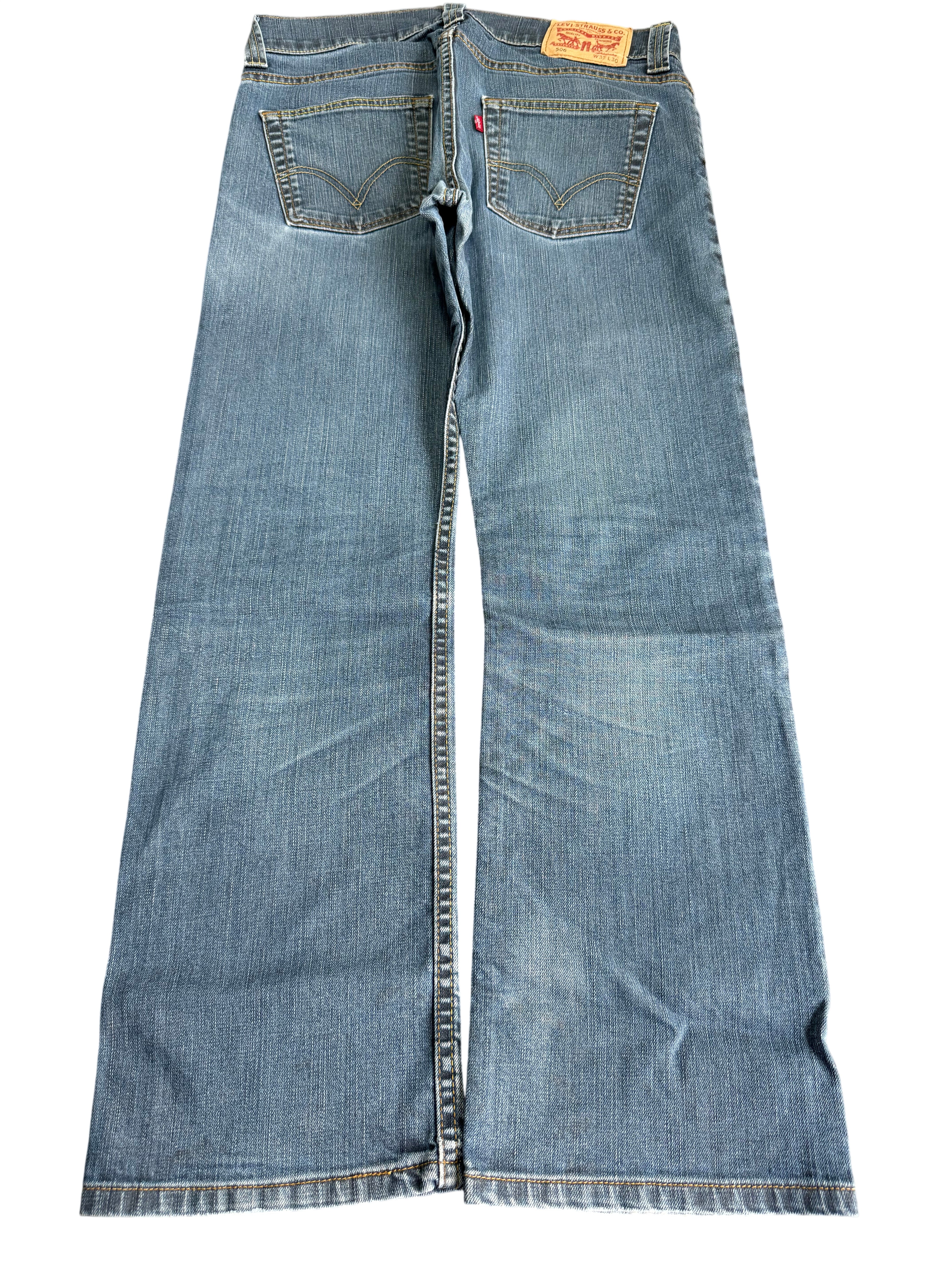 LEVI'S JEANS (40)