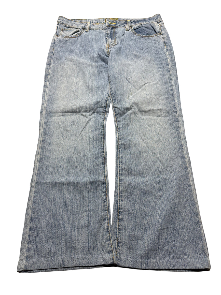 Y2K BOOTCUT WOMEN LOW WAIST JEANS (293)