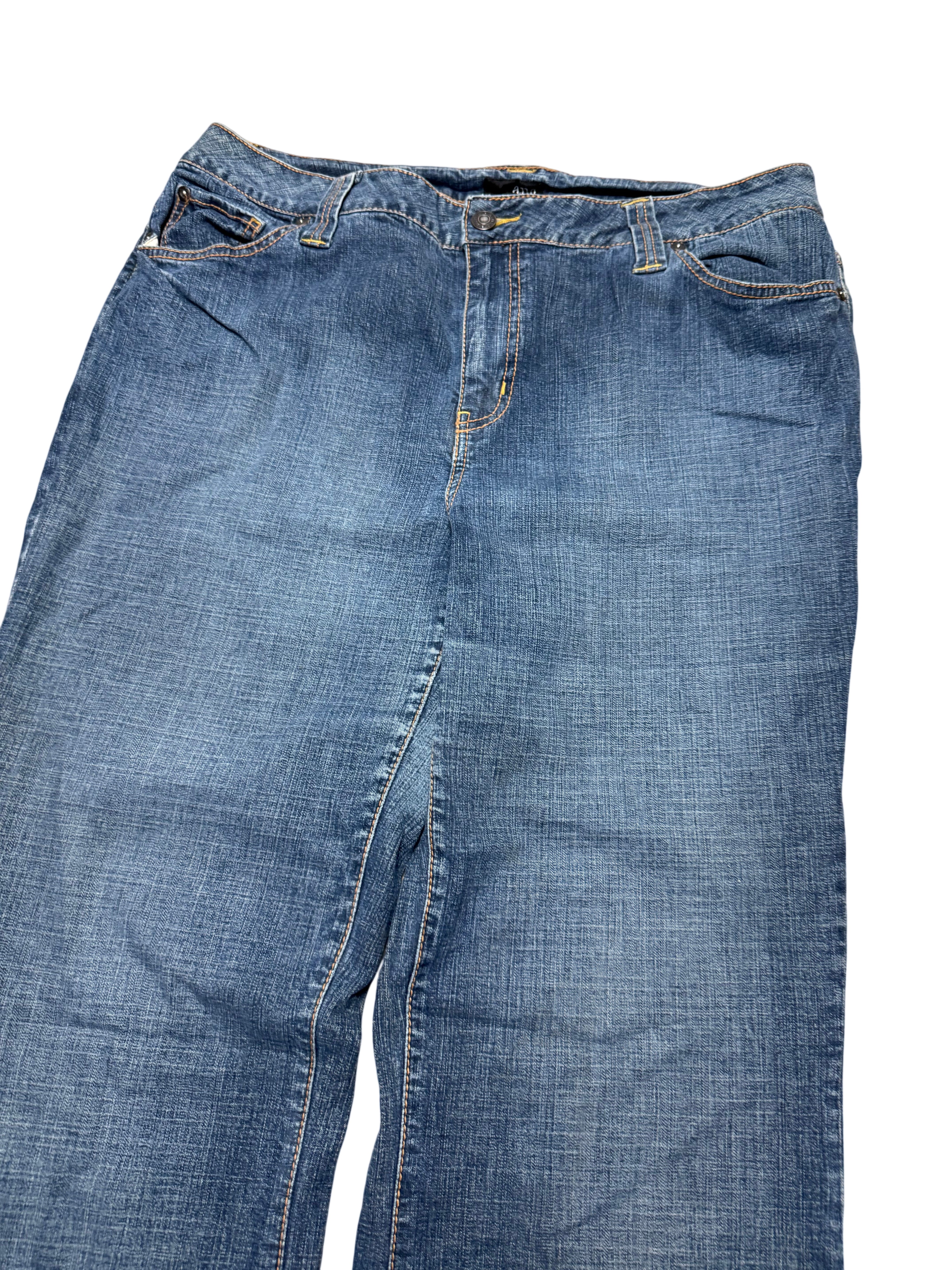 Y2K BOOTCUT WOMEN LOW WAIST JEANS (355)