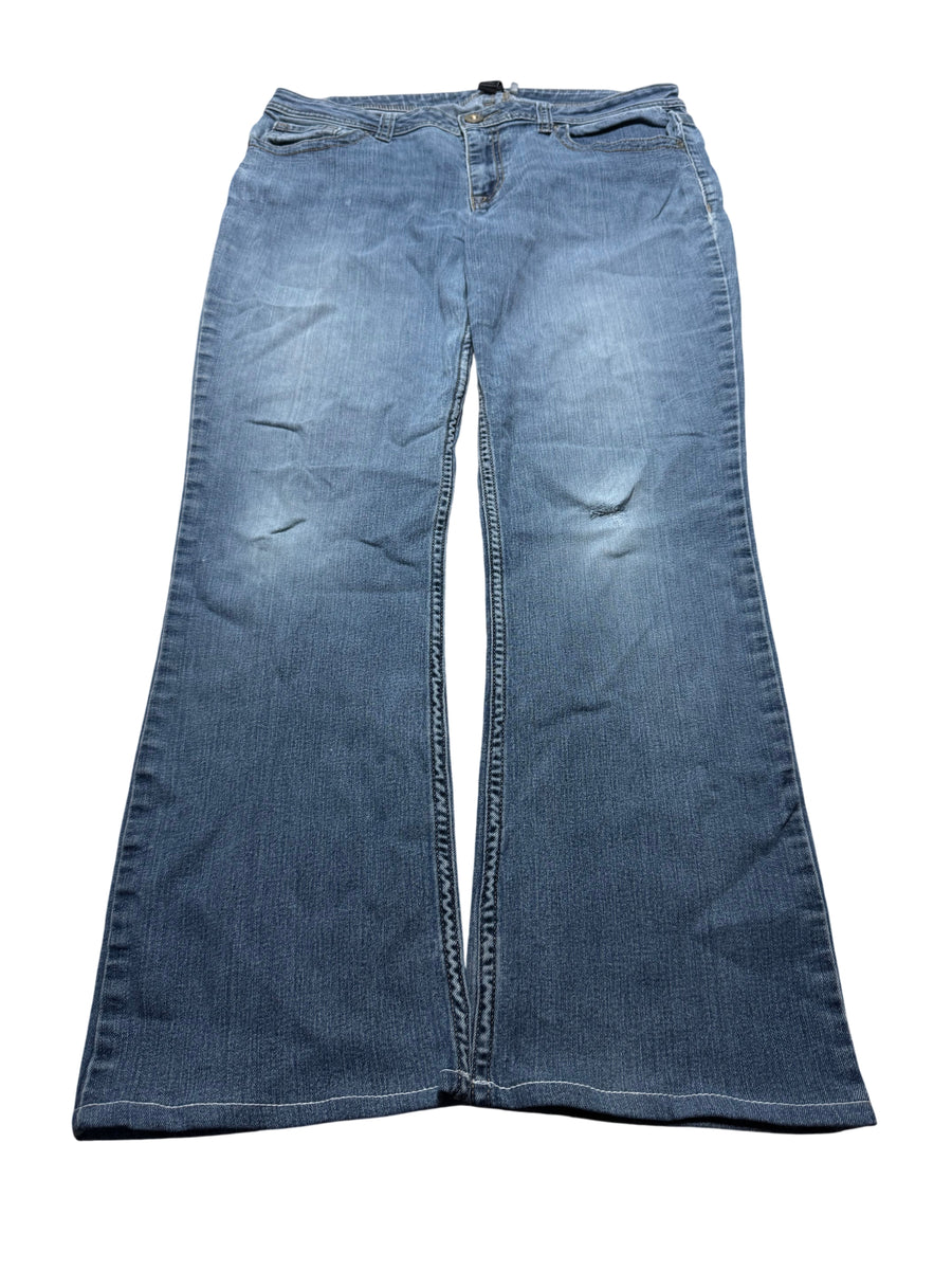 Y2K BOOTCUT WOMEN LOW WAIST JEANS (642)