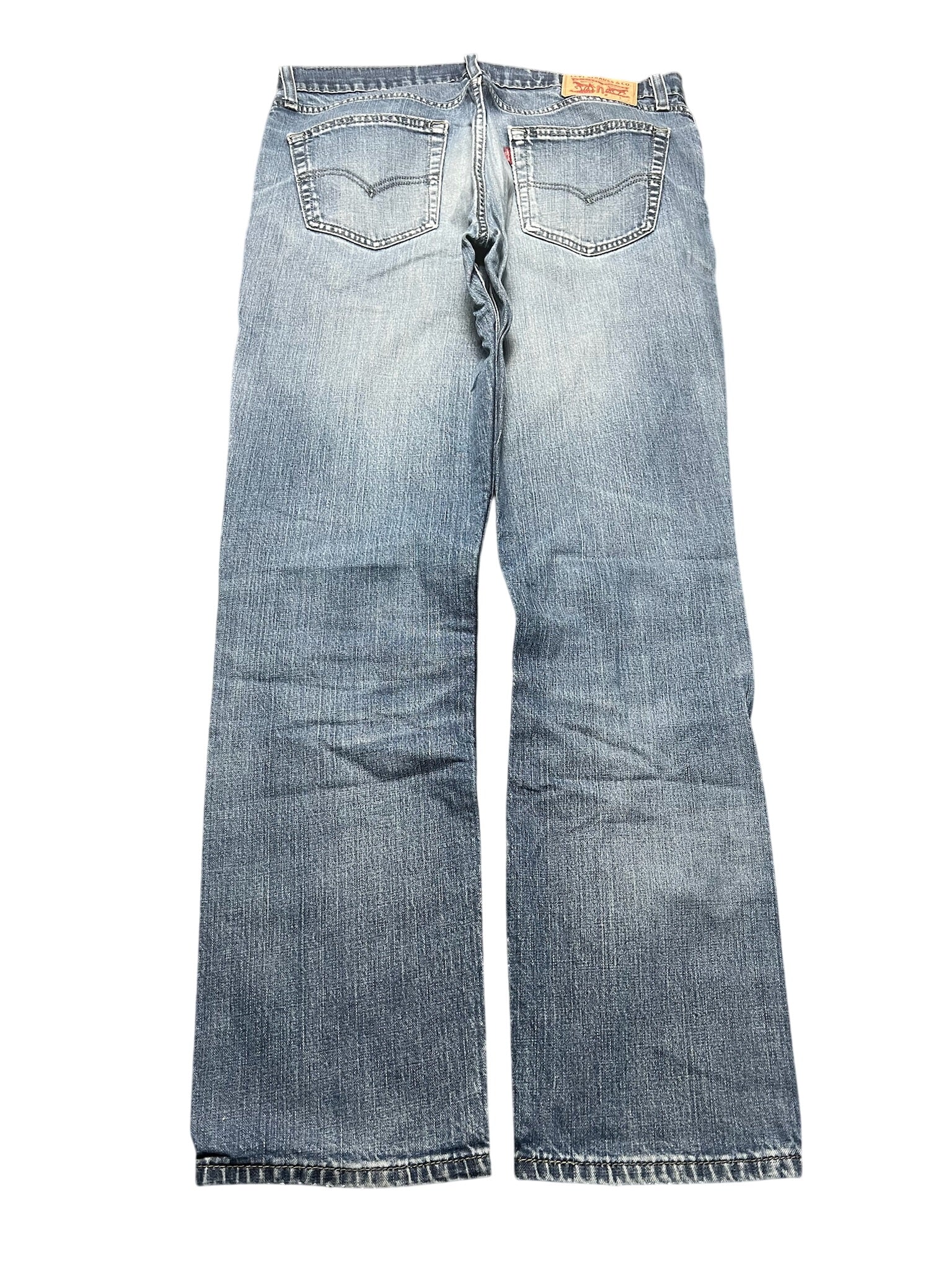 LEVI'S JEANS (119)
