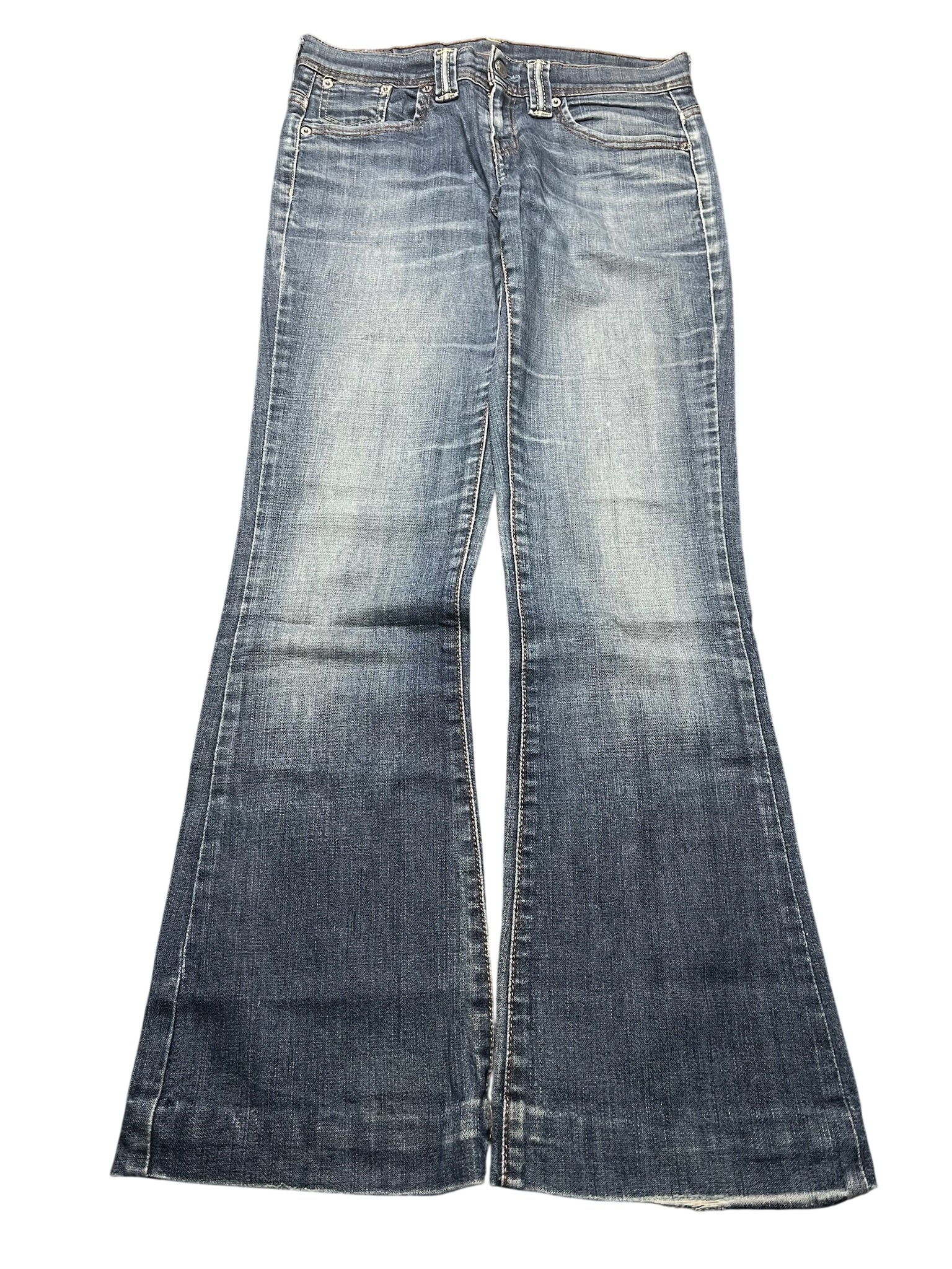 LEVI'S BOOTCUT  JEANS (131)