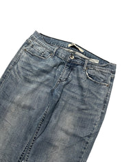 LEVI'S  bootcut JEANS (134)