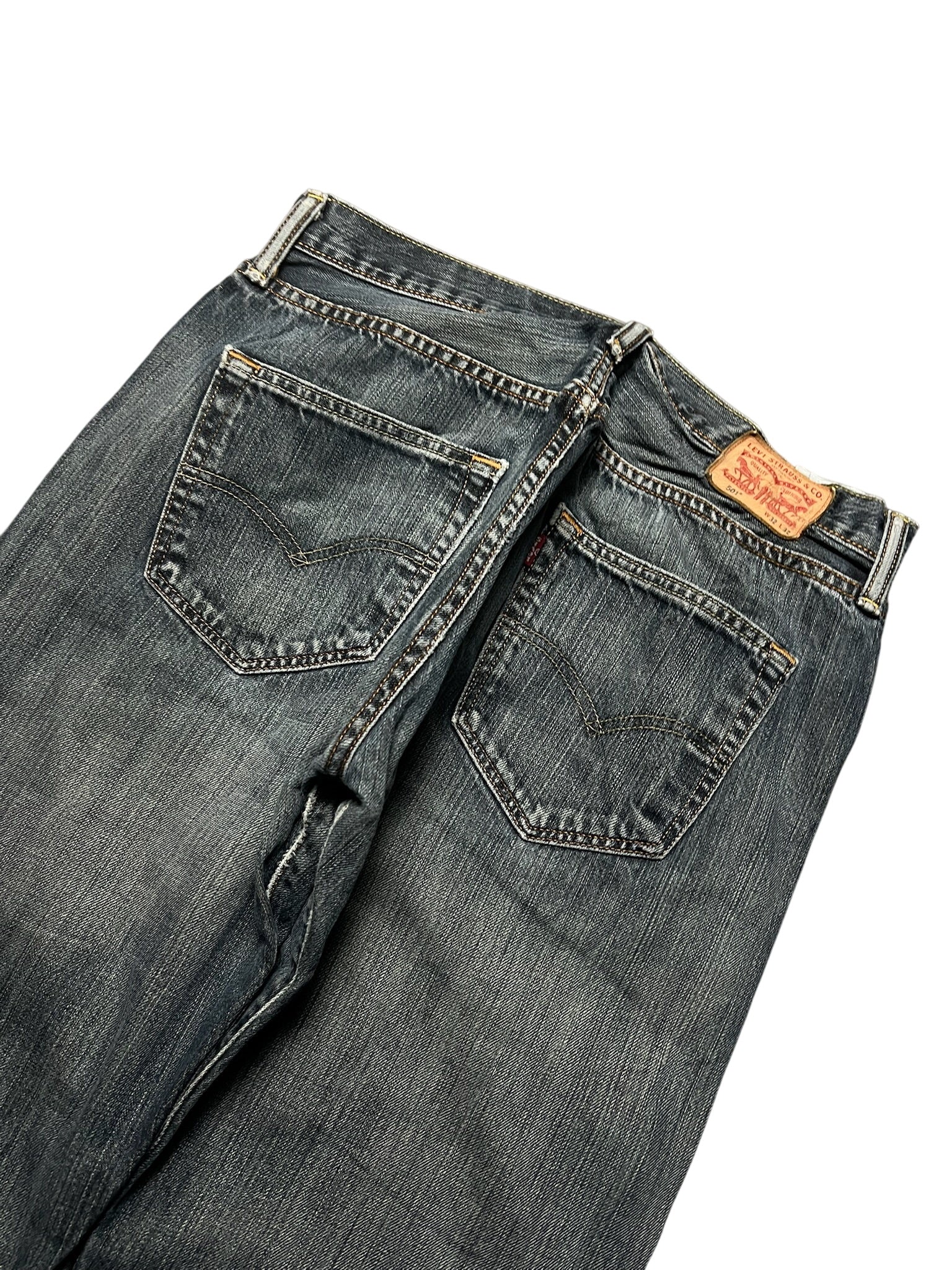 LEVI'S JEANS (137)