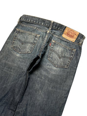 LEVI'S WASHED JEANS (194)