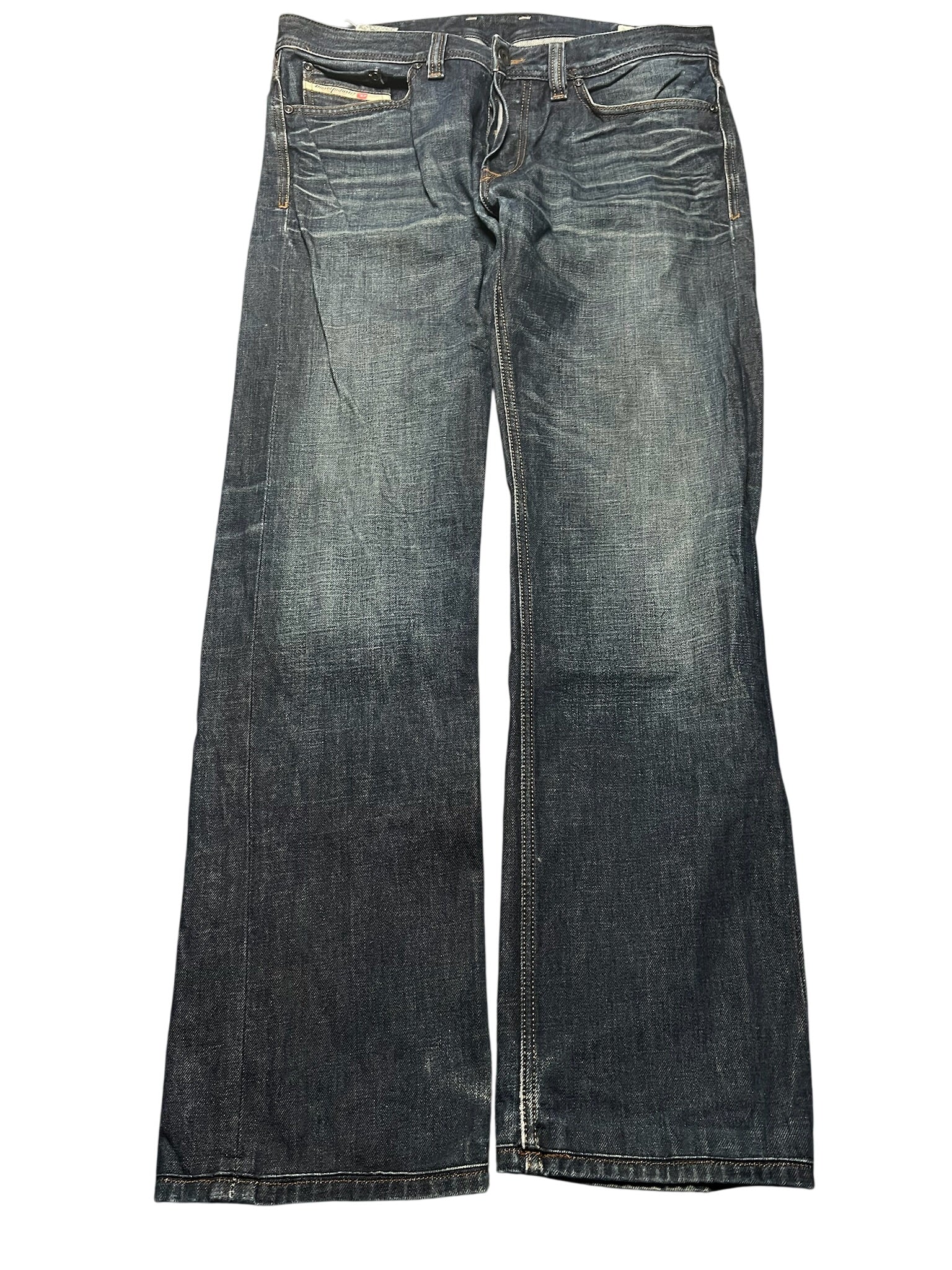 LEVI'S  JEANS (142)