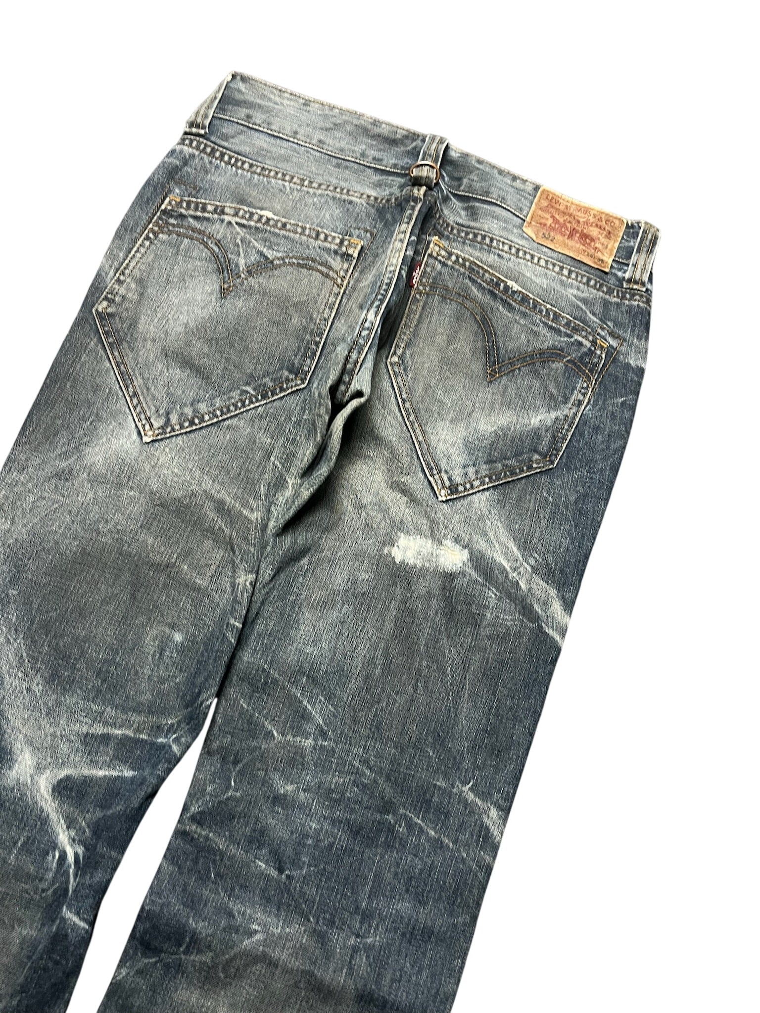 LEVI'S WASHED JEANS (215)