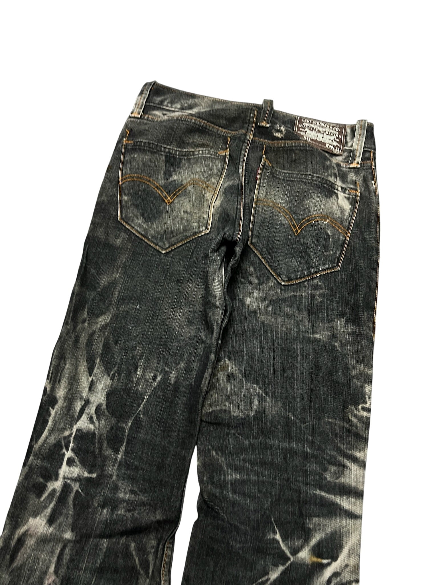 LEVI'S WASHED JEANS (238)