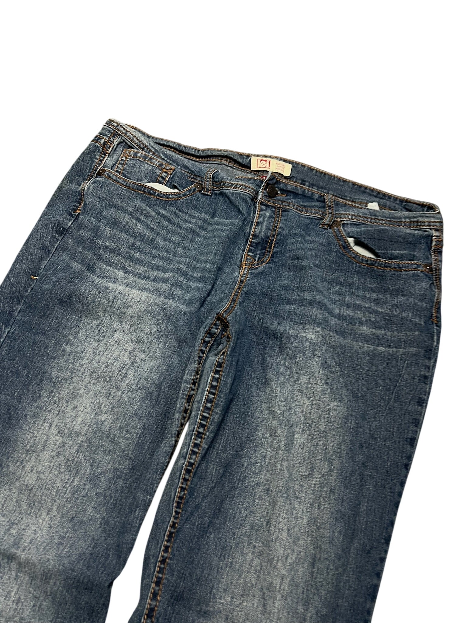Y2K BOOTCUT WOMEN LOW WAIST JEANS (336)