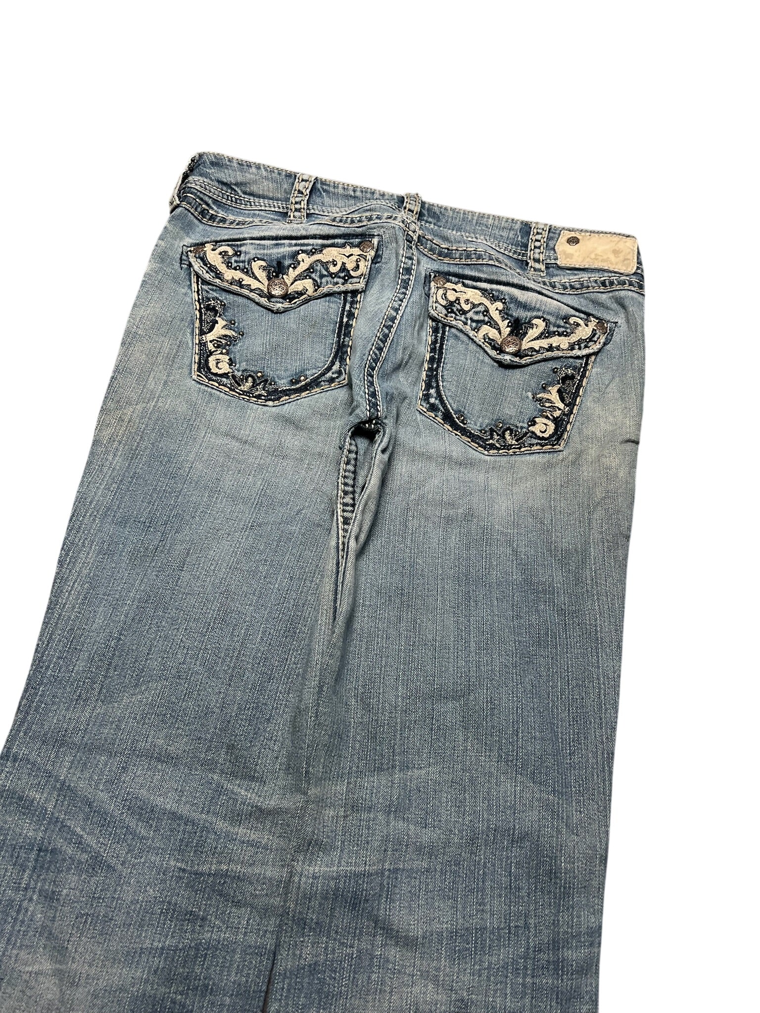 Y2K BOOTCUT WOMEN LOW WAIST JEANS (700)