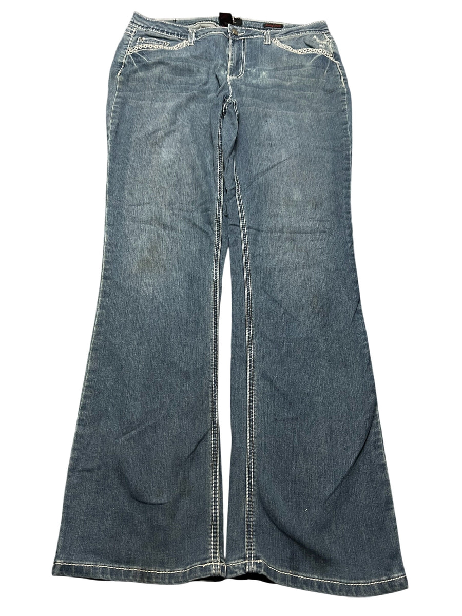 Y2K BOOTCUT WOMEN LOW WAIST JEANS (739)