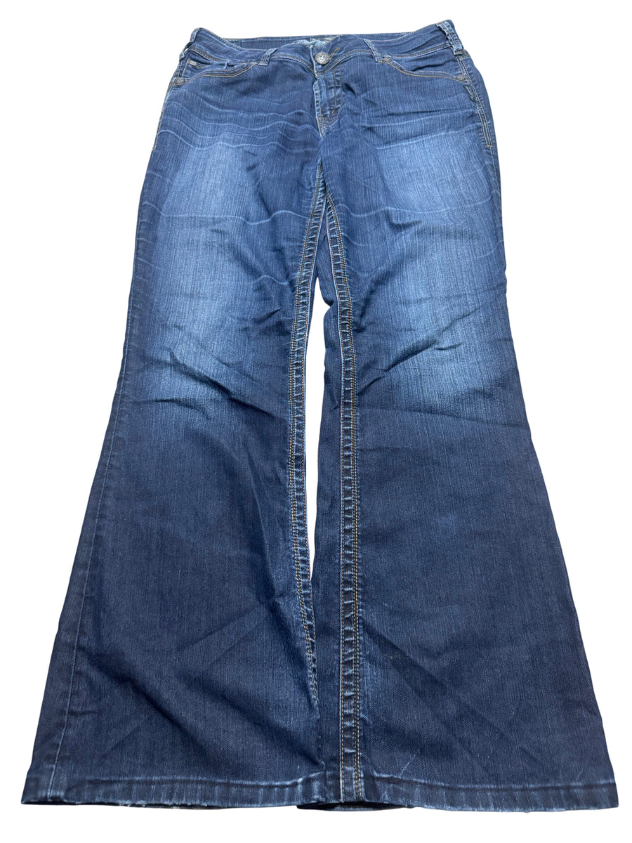 Y2K BOOTCUT WOMEN LOW WAIST JEANS (580)