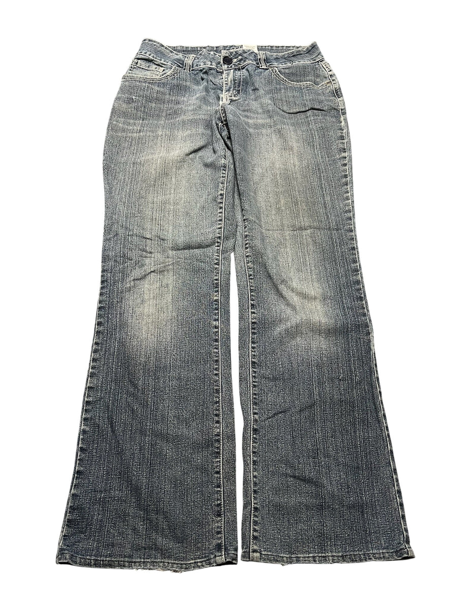Y2K BOOTCUT WOMEN LOW WAIST JEANS (656)